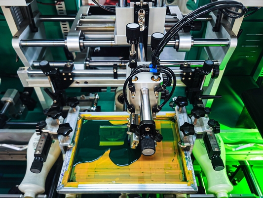 Máquina de impressão de tela de acionamento mecânico em produtos metálicos de cerâmica de madeira e plástico