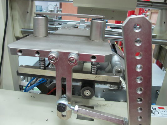 6 ISO da estação 25pcs/Min Multicolor Screen Printing Machine para o tampão