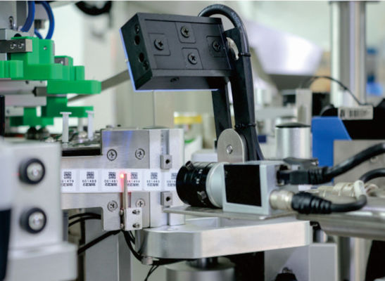 máquina de etiquetas 300pcs/minute automática para a agulha preenchida