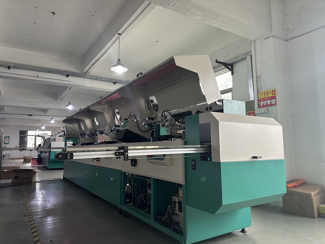 85pcs/min Botella de vidro Multicolor Impressora de tela automática Linear Tipo Equipamento de metal