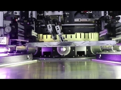 Verniçagem de tubos moles e serigrafia